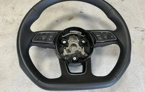 Audi A3 S3 8V Steering wheel 8W0951523F