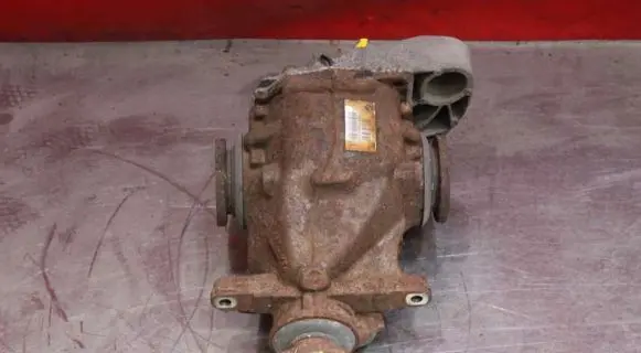 BMW X3 E83 Rear differential 7566171