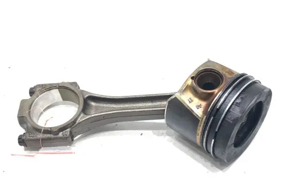 Volkswagen Golf VII Piston with connecting rod 03LA