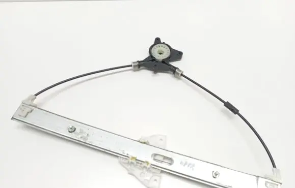 Mazda 6 Front window lifting mechanism without motor