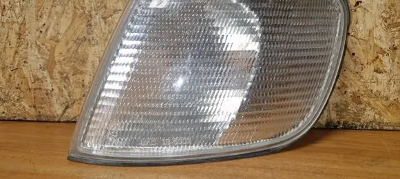 Audi 100 S4 C4 Front indicator light 185002b