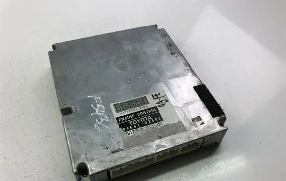 Toyota Corolla E110 Other control units/modules 8966102500 F5436