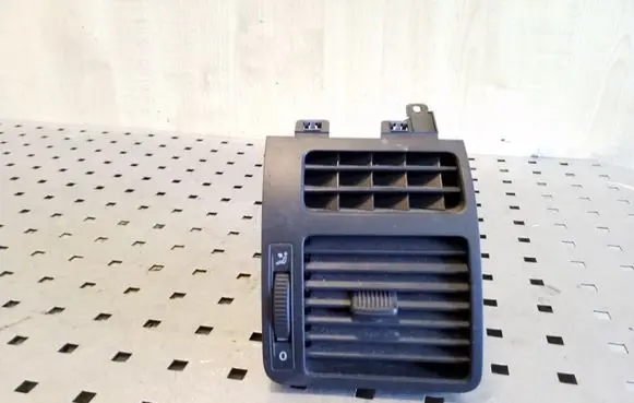 Volkswagen Touran I Dashboard side air vent grill/cover trim 1T0819704A