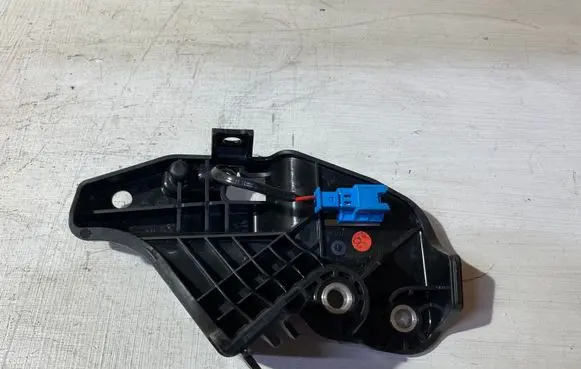 Sensor