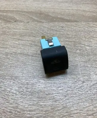 Opel Omega B1 Interior fan control switch 90565721