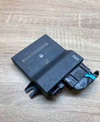 Audi A6 S6 C6 4F Gateway control module 4F0907468D 4F0910468AMain WithPlug
