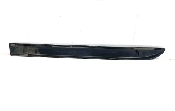 Mitsubishi Colt Rear door trim (molding) MR957276ZZ MR957272RH
