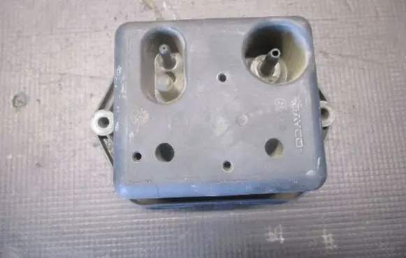 Opel Astra H Vacuum air tank 46845905