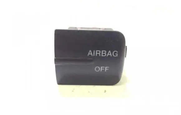 Passenger airbag on/off switch