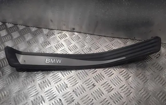 BMW 5 E60 E61 Side skirt rear trim 51477034305 51477074511