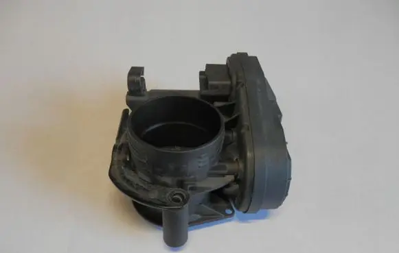 Peugeot 207 Throttle valve 9661809080