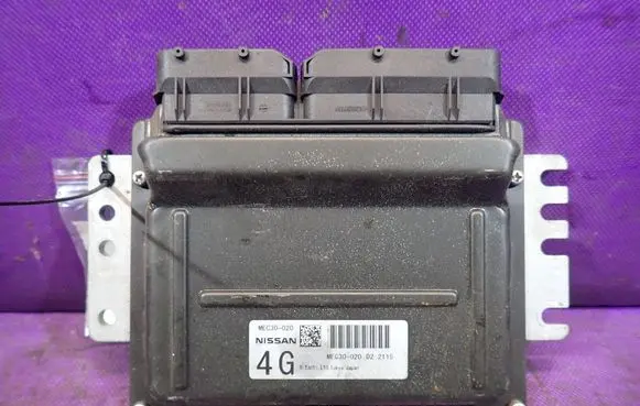 Nissan Primera Engine control unit/module ECU 
