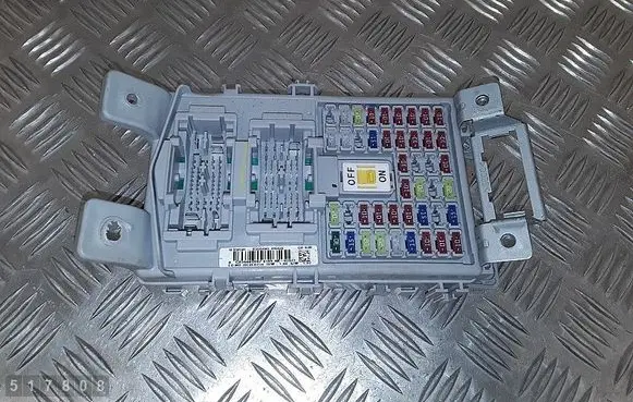 Hyundai i20 (GB IB) Fuse module 91950c8600