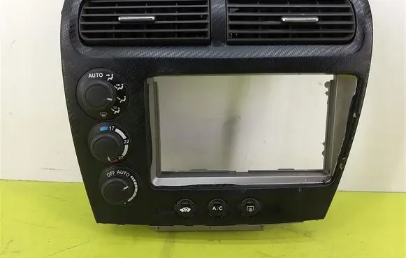 Honda Civic Climate control/heater control trim 77251S6DG10M