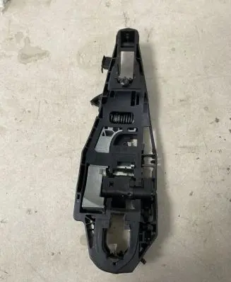 Peugeot 508 Front door exterior handle/bracket 242729