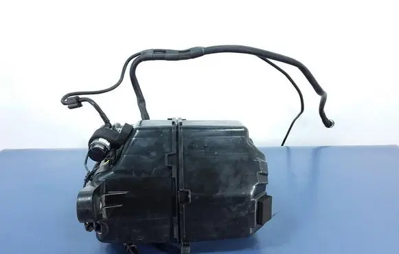 BMW X3 E83 AdBlue liquid reservoir 7377944