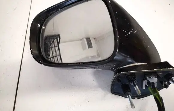 Front door electric wing mirror