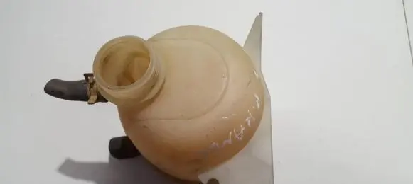 Renault Kangoo I Coolant expansion tank/reservoir 7700836316