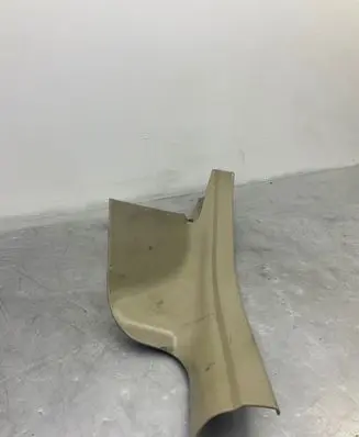 Other sill/pillar trim element