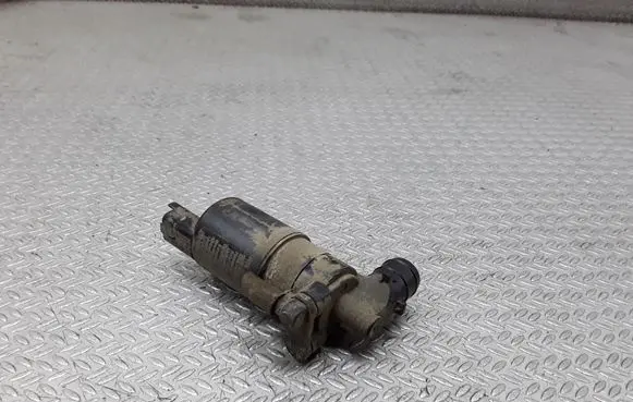 Peugeot 107 Windscreen/windshield washer pump