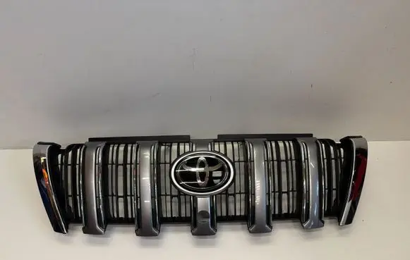 Toyota Land Cruiser (J150) Front bumper upper radiator grill 5311160A71 5314360040 5310160C01