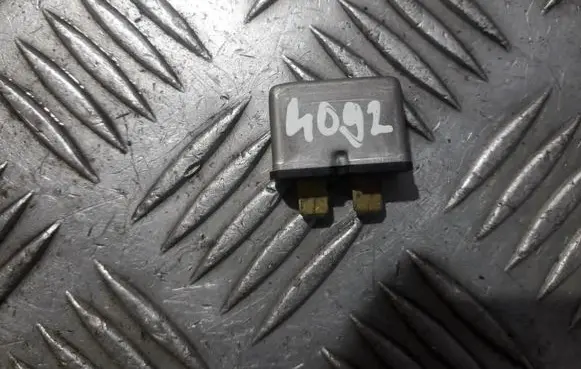 Audi A8 S8 D3 4E Other relay 443937105a