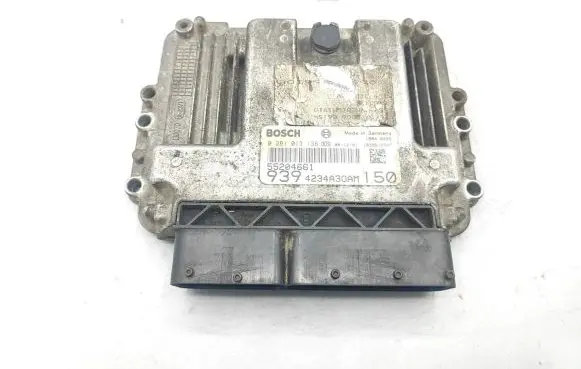Alfa Romeo 159 Engine control unit/module 55204661 4234A30AM 0281013138