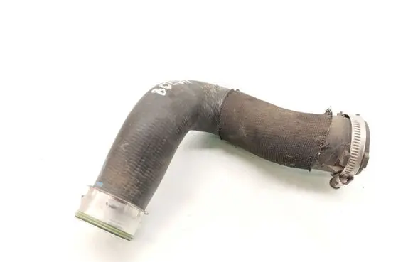 Audi Q7 4L Intercooler hose/pipe 7L6145738A