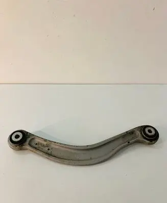 Mercedes-Benz C W205 Rear upper control arm/wishbone A20407FI6