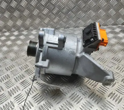 KIA Sportage Generator/alternator 373902M900