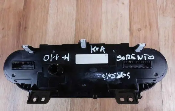 KIA Sorento Climate control/heater control trim 97250C5GD0 97250C5XXX 97250C5GDO