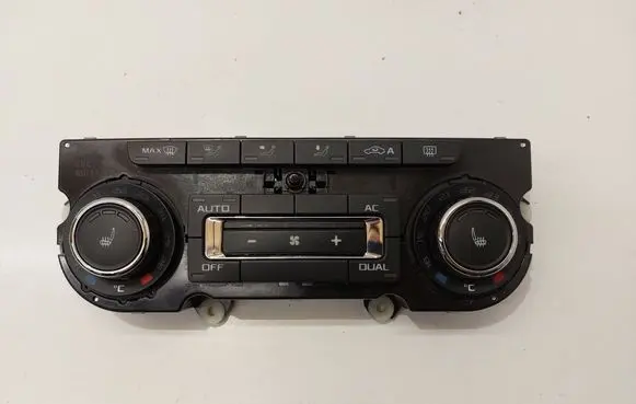 Skoda Octavia Mk2 (1Z) Climate control unit 3T0907044BS 5HB00974985