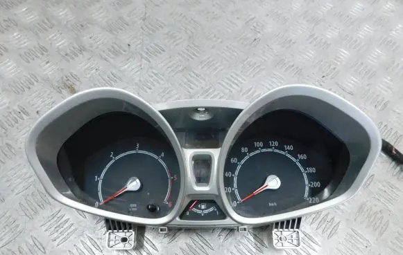 Ford Fiesta Speedometer (instrument cluster) 8A6T-10849-GF 01044C 144717310