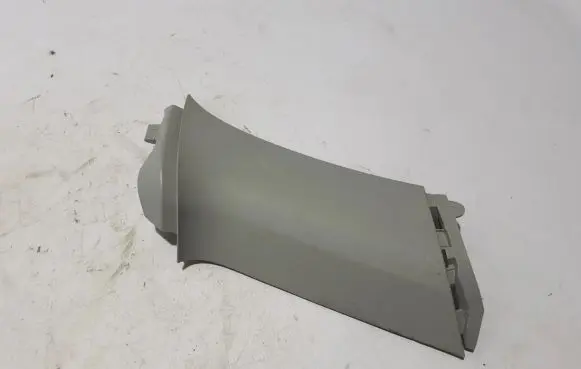 Skoda Octavia Mk4 Tailgate/trunk side cover trim 5E7867287