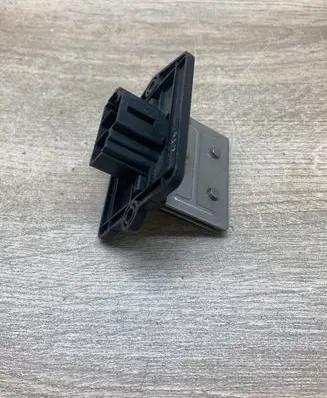 Mazda 323 F Heater blower motor/fan resistor HB151RC1M HB151RC1M4J9