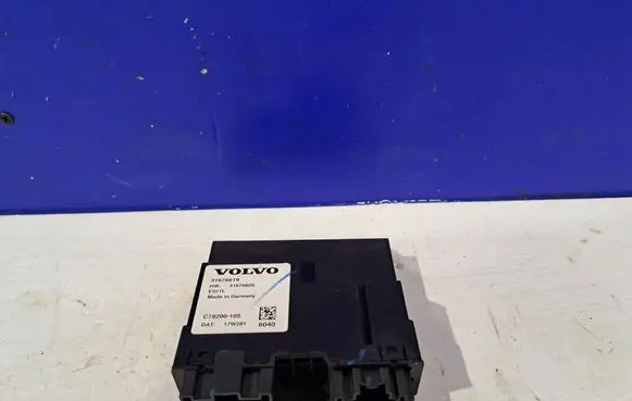 Volvo S90, V90 Tailgate/trunk control unit/module 31676619