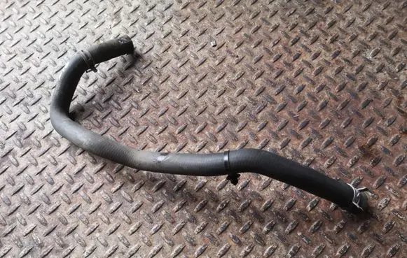 Ford Focus Engine coolant pipe/hose F1F18274GC