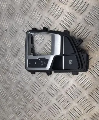 Audi Q7 4M Gear shifter surround trim plastic 4M1713111D 4M1927225A