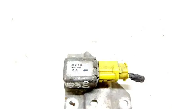 Mitsubishi i-MiEV Airbag deployment crash/impact sensor 8651A151