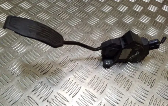 Toyota Avensis T270 Accelerator throttle pedal 7811005020