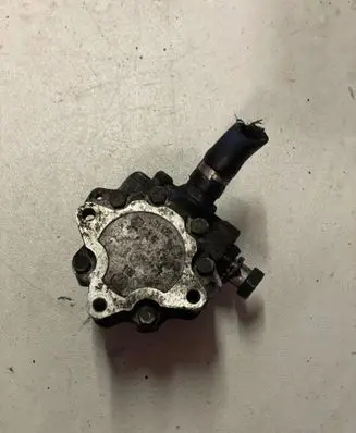 Audi A4 S4 B7 8E 8H Power steering pump 8E0145155N 7690965121
