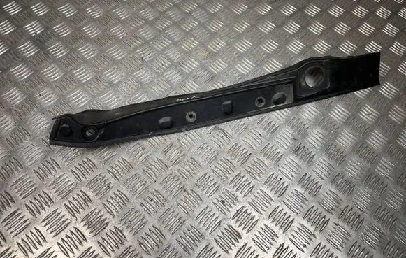 BMW i4 Fender end trim 7486826