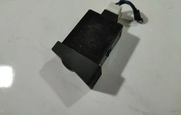 Hyundai Santa Fe Fog light switch 