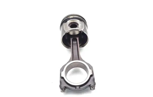 Ford Focus Piston with connecting rod KKDA