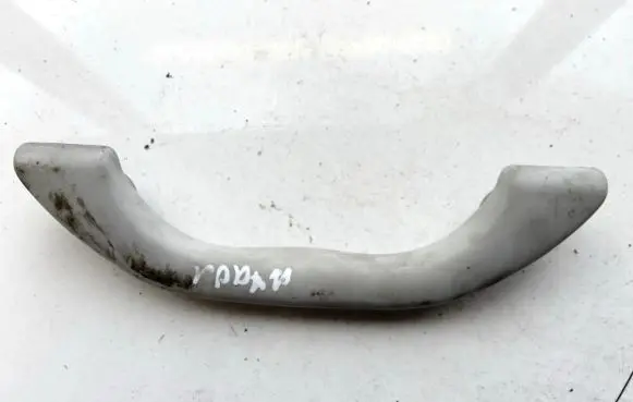 Volkswagen PASSAT B5.5 Front interior roof grab handle 3b0857607