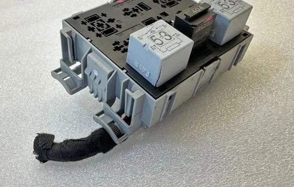 Porsche Cayenne (9PA) Fuse box set 7L0937503A 7M0951253 141951253B