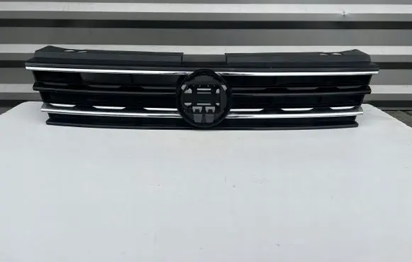 Volkswagen Tiguan ACC Distronic radar sensor grill/trim 5NA853653OR