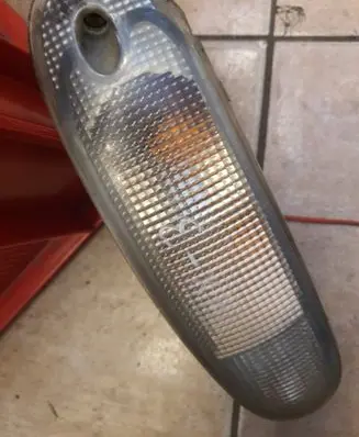 Mazda MX-3 Front indicator light 0410687l