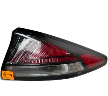 Hyundai i20 (GB IB) Rear/tail lights 92402G2200