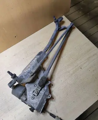 Ford Fiesta Front wiper linkage and motor 8A6117500AB 3397021160